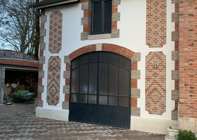 Photo d'une façade après rénovation.